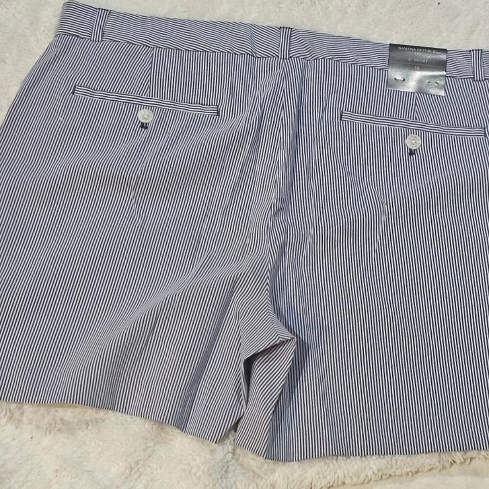 Banana Republic Women's Classic Blue & White Stripe Shorts - Picture 2 of 6